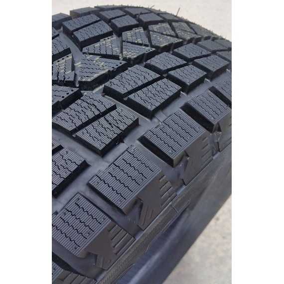 Купити Зимова шина FIREMAX FM806 215/75R15 100S