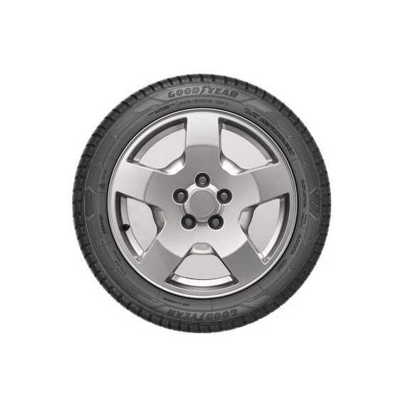 Купити Зимова шина GOODYEAR UltraGrip Performance Plus 215/55R18 95T