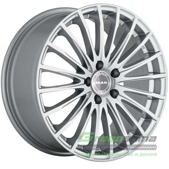 Купить Легковой диск MAK STARLIGHT Silver R18 W8 PCD5x112 ET35 DIA66.6