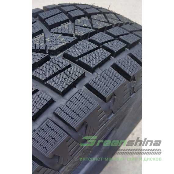 Купити Зимова шина FIREMAX FM806 205/70R15 96H